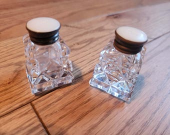 Saleros y pimenteros vintage - Cristal tallado