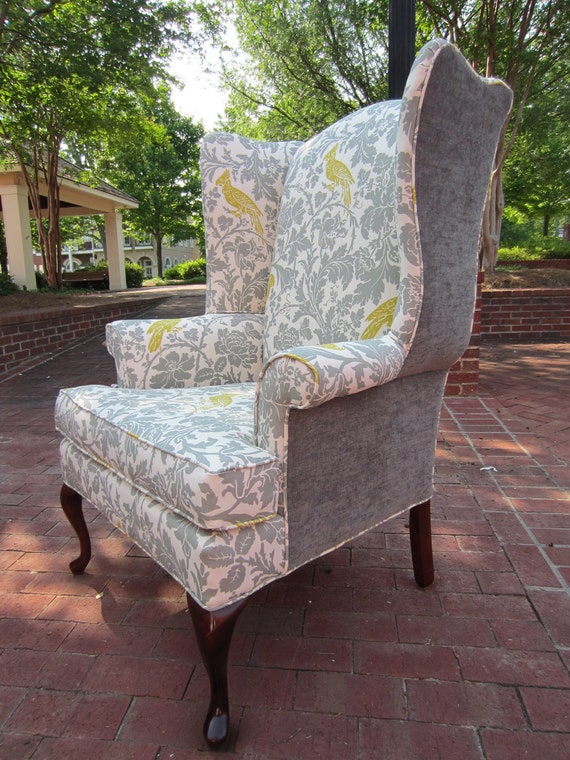 Items similar to Accent Chair Bird on Etsy