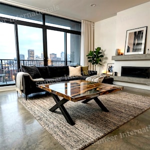 Peut inclure: Une tasse en céramique blanche avec une anse noire et le texte "But First, Coffee" en gras noir. La tasse est posée sur un fond flou. La tasse mesure environ 10 cm de hauteur.