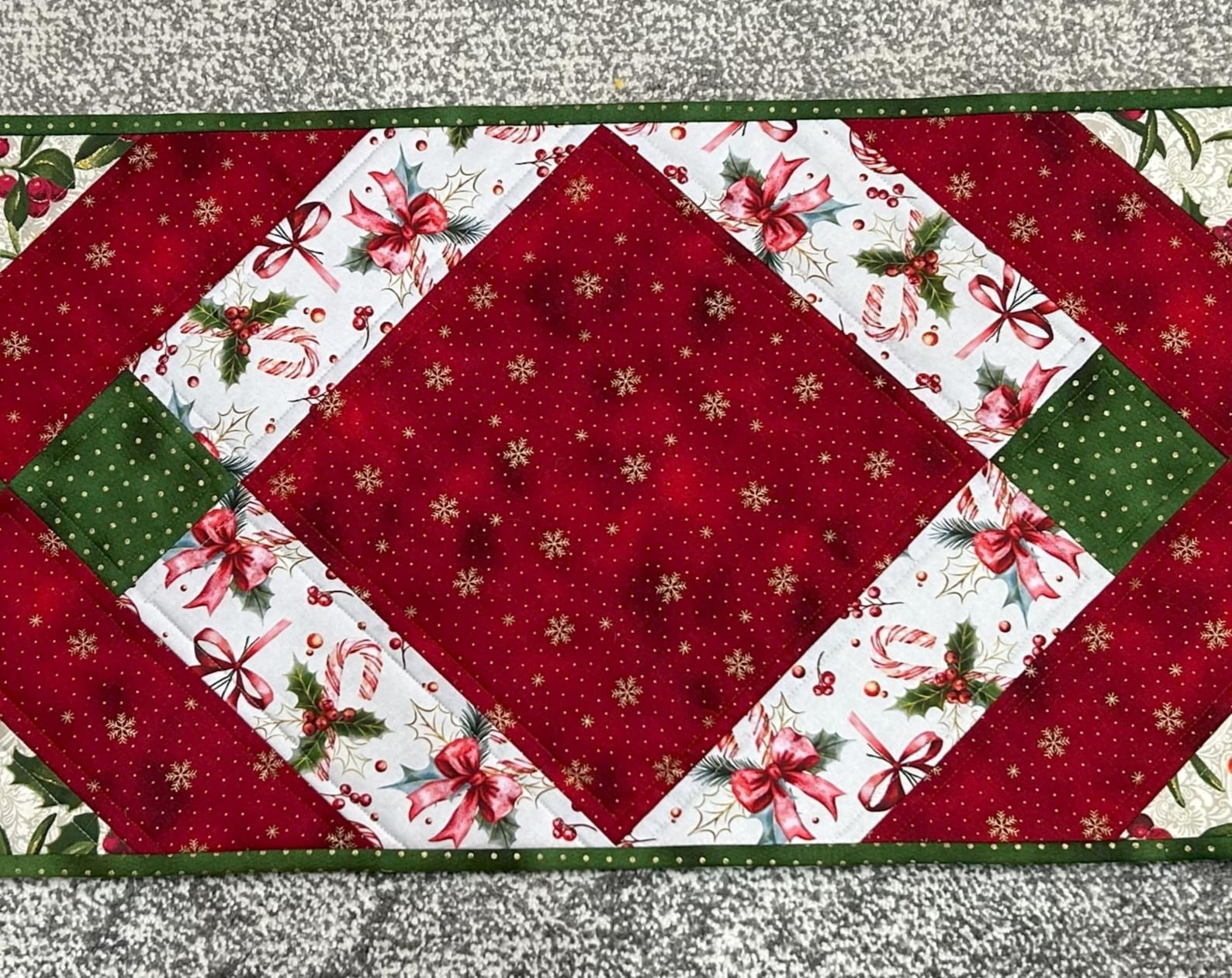 Christmas Table Runner Pattern - Etsy