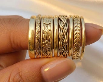 Set of 8 Brass Stacking Rings, Matte Gold Finish, Boho Band Set