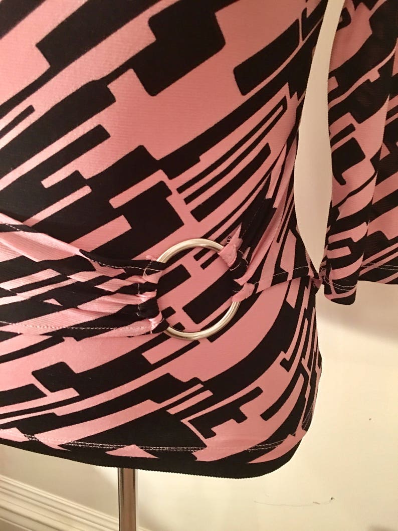 Black /& Pink 90/'s Retro