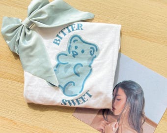 Normal geschnittenes T-Shirt aus 190 g Baumwolle – Fanartikel inspiriert von Popstar Madison Beer – Lässiges T-Shirt – Outfit für Musikliebhaber – TS12