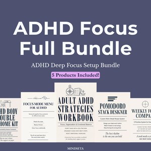 Puede incluir: Paquete completo ADHD Focus con cinco productos, incluyendo un cuaderno de trabajo y una brújula de enfoque semanal. Texto blanco sobre fondo morado oscuro.