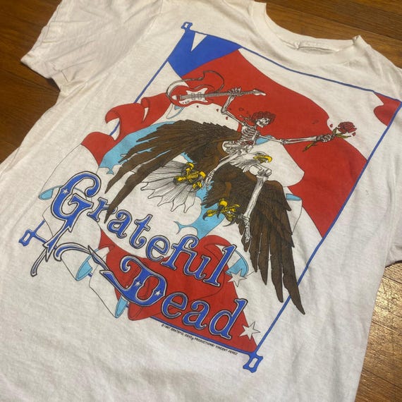 Vintage 1987 Grateful Dead Spring Tour T-Shirt Hanes M Perez Skeleton Eagle USA View 2