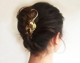 metal hairclip with leaf, hair slide,hair clipper, hair stick,hair-slide,hair pin,leaf, handcrafted,golden,goldplated,french twist,hair clip