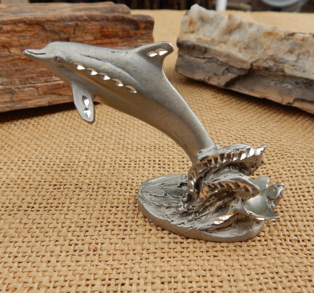 Pewter Dolphin Figurine / 1990 Masterwork's Diamond Cut Fine Pewter Dolphin Figurine / 1990