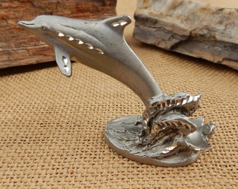 Pewter Dolphin Figurine  /  1990 Masterwork's Diamond Cut Fine Pewter Dolphin Figurine  / 1990 Diamond Cut Pewter Dolphin  /  Ocean Mammal