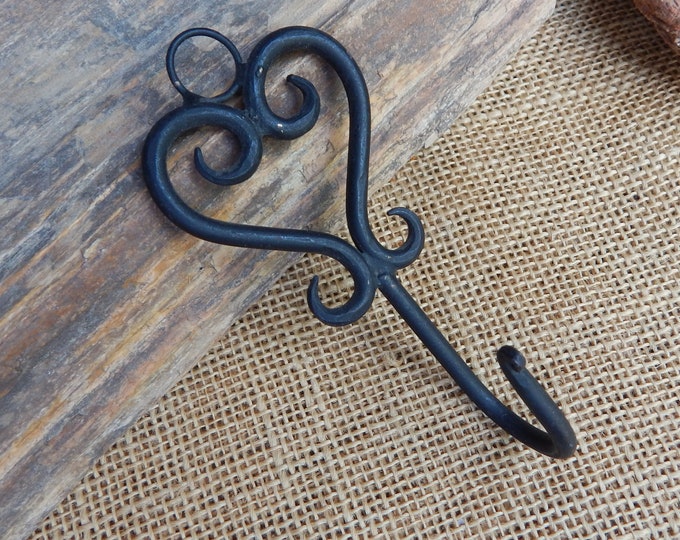 Small Wrought Iron Heart Hook / Heart Wall Hook / Black Wrought Iron