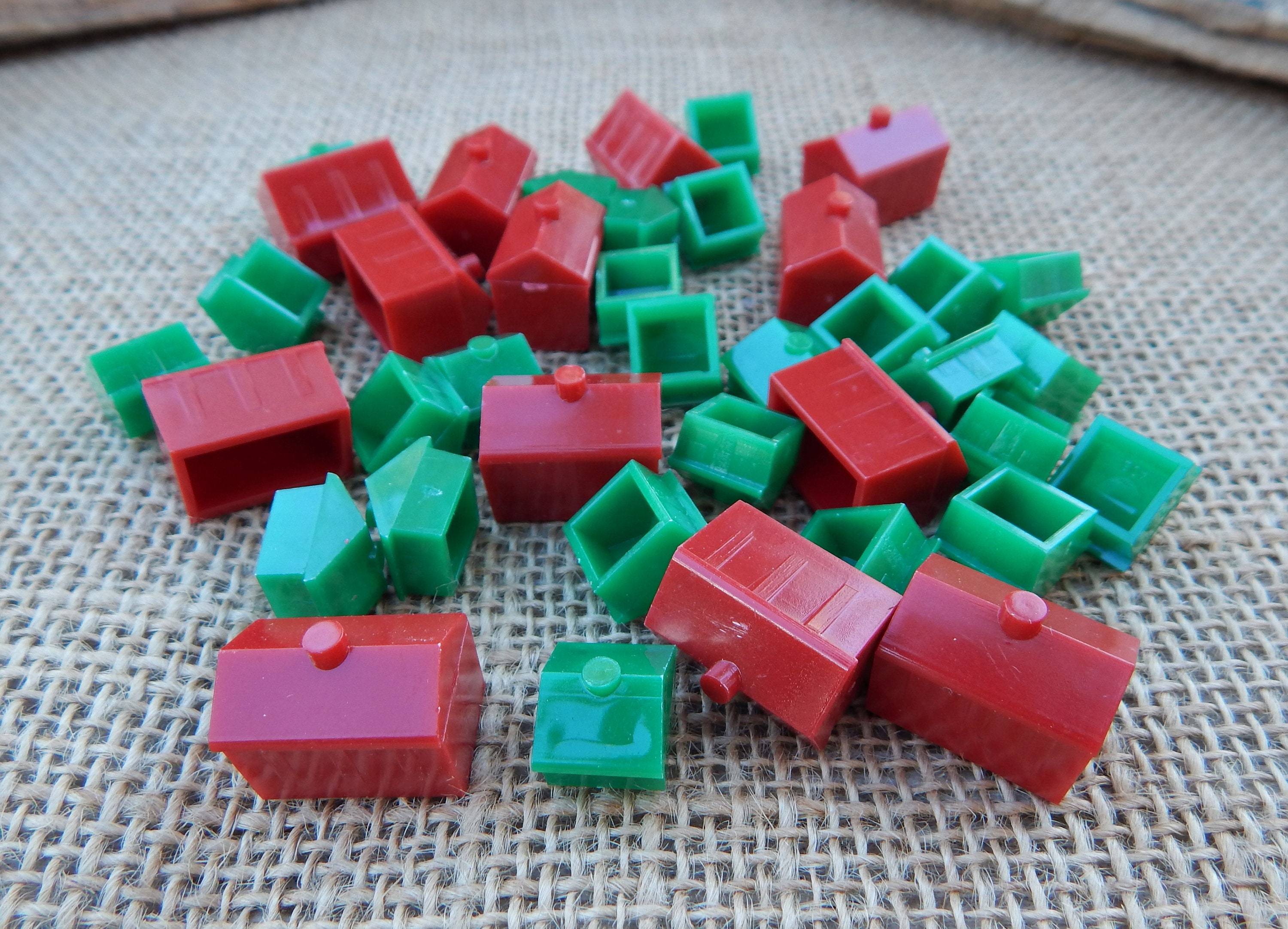 MONOPOLY LEGNO 32 Case Verdi E 12 Hotel Rossi Ricambi