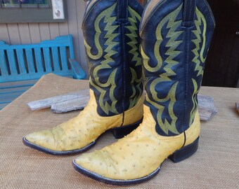 Yellow Ostrich Skin Boots & Yellow Stitched Black Leather Shaft Mens Size 7 1/2   ~  Previously Owned Pointed Toe Ostrich Skin Cowboy Boots