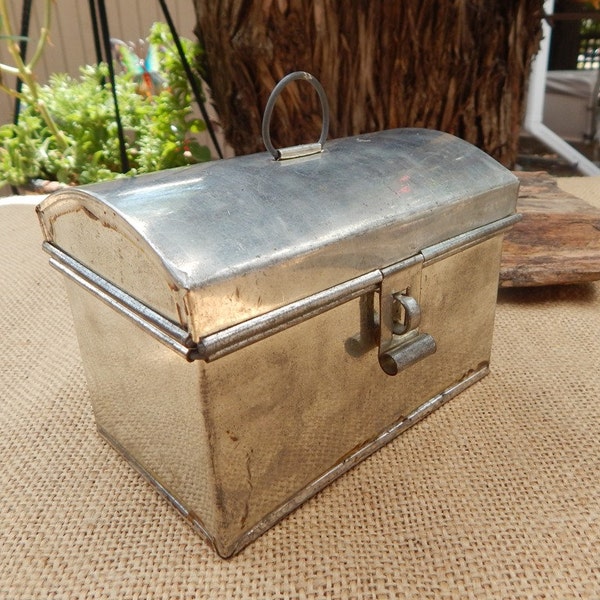 Silver Metal Chest  ~  Small Metal Chest  ~  Silver Metal Box  ~  Small Silver Metal Box  ~  Metal Chest