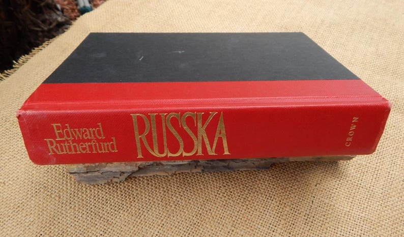 Russka / Fiction / Edward Rutherfurd / Copyright 1991 image 2