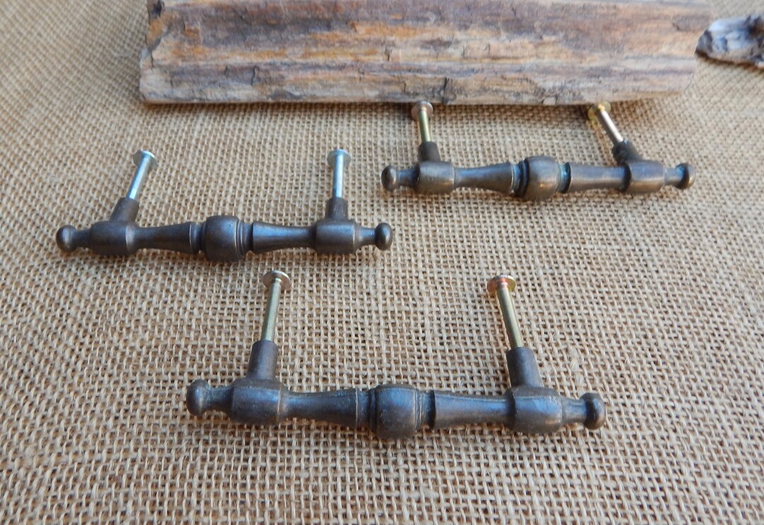 3 National Lock Pulls Antique Brass Finish / 3 National Lock Pulls 3586