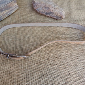Western Style Belt with Silver Metal Floral Buckle ~ Man Made Material ~ New Old Stock Western Style Belt ~ Waist (Hole) Sizes 22" ~ 33" image 5