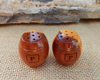 Wood Barrel Pepper Shakers  /  Souvenir Holdenville Okla. Wood Barrel Pepper Shakers  /  Wood Keg Pepper Shakers