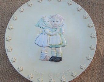 The Secret  /  Little Girl Plate  /  Collectible Plate  /  The Secret Decorative Plate  /  Handmade Dated 1983  /  Gift for Best Friend