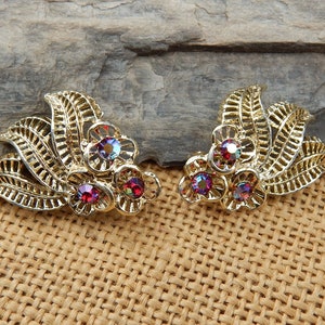 Ruby Red Aurora Borealis Rhinestone Clip On Earrings / Red Rhinestone Gold Filigree Earrings / Red Rhinestone Earrings / Clip On Earrings image 3