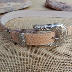 Western Style Belt with Silver Metal Floral Buckle ~ Man Made Material ~ New Old Stock Western Style Belt ~ Waist (Hole) Sizes 22" ~ 33" image 1