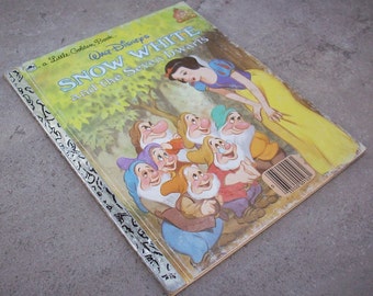 Snow White and the Seven Dwarfs   /   Little Golden Book   /   Walt Disney's Snow White and the Seven Dwarfs  /  1984
