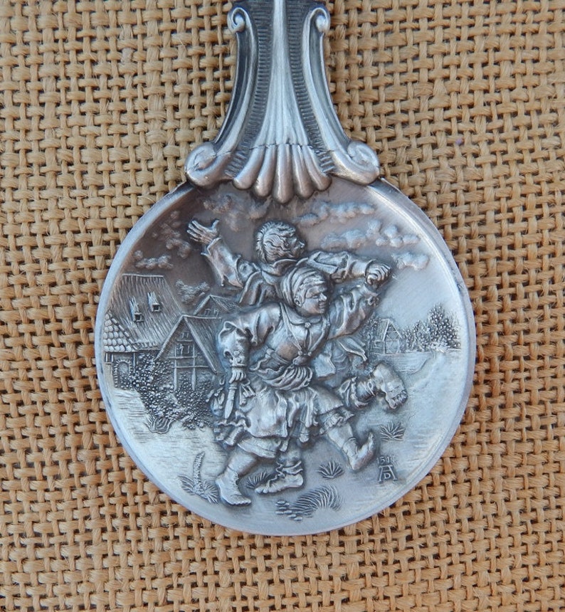 German 95% Zinn (Pewter) Decorative Spoon Wood Rack / German Jahres Loffel Zinn Collectible Spoon / German Pewter Spoon / Decorative image 6