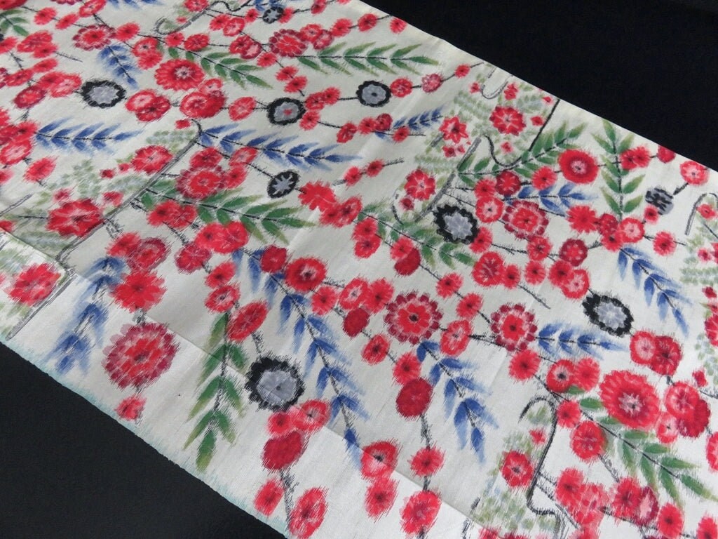 FF2562B Silk Kimono Fabric Vintage1950-1980 Meisen White FF2562B Silk Kimono Fabric Vintage1950-1980 Meisen White