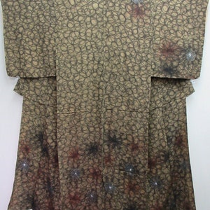 Kimono Vintage(1920-1950) Light Brown Chrysanthemum Rinzu Silk #8200B3