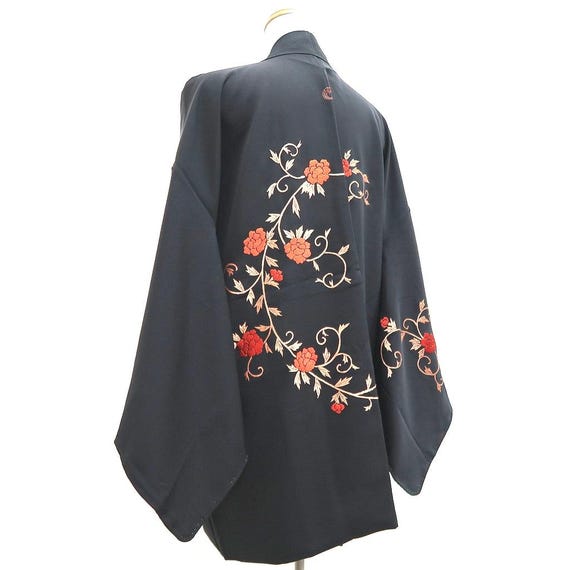 Haori Jacket Vintage(1950-1980) Black Fully Embroidered Karakusa