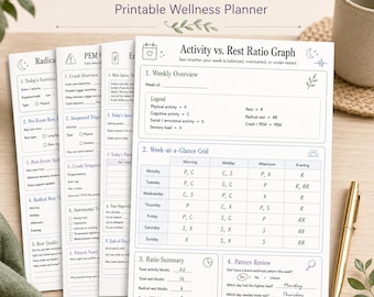 Puede incluir: Un planificador de bienestar imprimible titulado "Activity + Rest Ratio Tracker". El planificador incluye secciones para resúmenes semanales, seguimiento de actividades y análisis de la proporción de descanso. Un bolígrafo dorado descansa al lado.