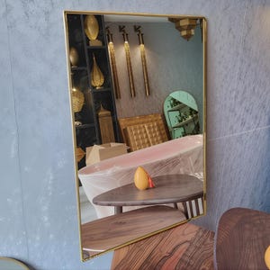 Espejo de pared rectangular marroquí de latón - Decoración de pared estilo casa de campo.