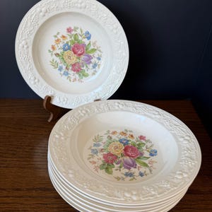 Vintage 1940 Homer Laughlin "Eggshell Theme" TH11 Rim Bowls Set of 7