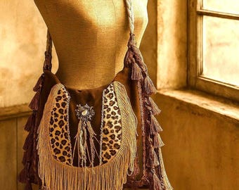 Sac à bandoulière fait main à imprimé léopard, sac à main bohème à franges et à franges