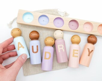 Muñecas de clavija de nombre personalizado grande con barra clasificadora / rompecabezas de nombre / regalo de cumpleaños, accesorio fotográfico, casa de muñecas