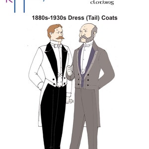 Peut inclure: Deux hommes portant des costumes de cérémonie (queue-de-pie) des années 1880-1930. L'homme de gauche porte un costume blanc avec des revers noirs et un pantalon noir. L'homme de droite porte un costume gris avec des revers noirs et un pantalon gris. Les deux hommes portent une chemise blanche et un nœud papillon.