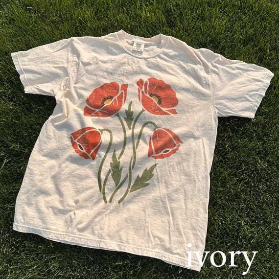 Vintage Poppy Flower Graphic Tee, Botanical Nature Art, Comfort Colors® Nature Shirt, Classic Floral Top