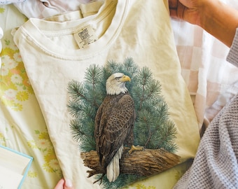 Vintage Bald Eagle Forest Shirt, Retro Wildlife Bird Graphic Tee, Comfort Colors® Nature Lover Shirt, Outdoor Graphic Gift