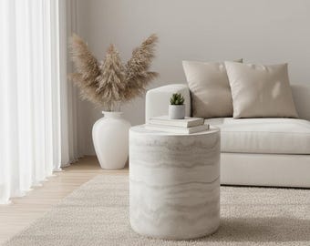 Mesa lateral redonda moderna, mesa de apoio circular em imitação de mármore.