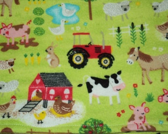 Couverture pour bébé en flanelle douce animaux de la ferme, couverture à emmailloter neutre petit agriculteur, cadeau pour bébé fait main, tracteur rouge, vache, pépinière