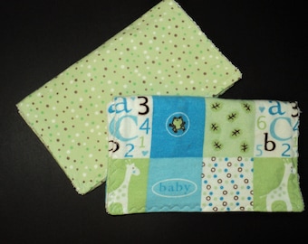 Baby boy burp cloth set of 2, Giraffe & dots burping rags with embroidered edges, Flannel and terry cloth, Handmade baby gift