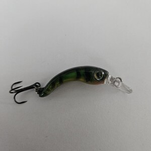 Isca de pesca ultraleve com padrão de perca