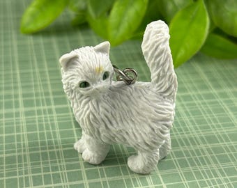 Llavero de gato persa blanco – Charm de gato estilo vintage hecho a mano, MEGS Pet Lindo llavero de gato Kawaii, Regalo para amantes de los gatos