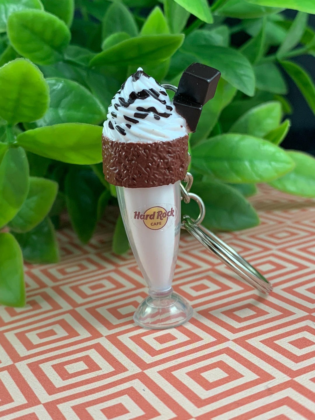 Mini Kelly Milkshake Mini Brands Hard Rock Cafe Milkshake Keychain Fast Food Drink Miniature ...