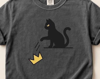 No Kings In USA Shirt, Anti Trump Cat T-Shirt, Black Cat Kicking Crown Tee, Political Statement T-shirt, Rejecting Kings