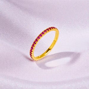 14K massief gouden natuurlijke robijnrode saffier bandring, trouwring stapelbare edelsteenring paasdag cadeau sieraden (10kt, 9kt, 14k goud)