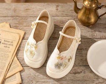 Plattform Mary Jane Schuhe Vintage Blumen gestickte Wohnungen klobige Sohle Cottagecore Lotus Schuhe Perle Riemen ästhetische Schuhe