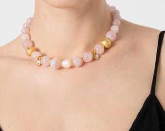 Collier perlé en quartz rose