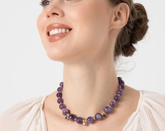 Collier détaillé en améthyste et or