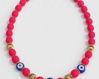 Fuchsia Beaded Evil Eye Necklace – Gold Detailed Natural Stone Women's Necklace