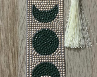 Unique diamond painting bookmark