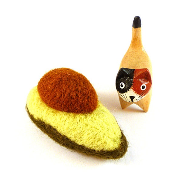Avocado Wool Catnip Cat Toy
